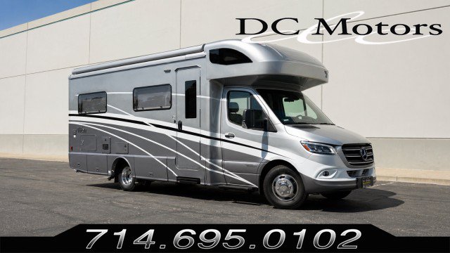 Used 2021 Mercedes-Benz Sprinter 3500 image 1