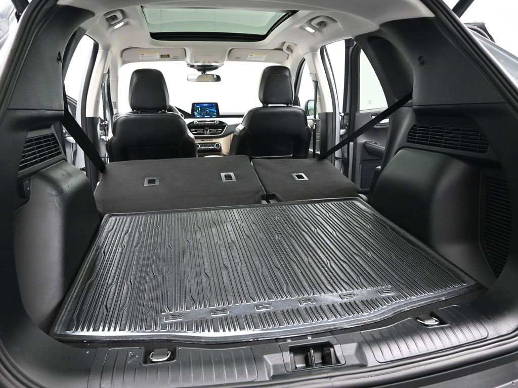 Certified 2022 Ford Escape SEL image 24