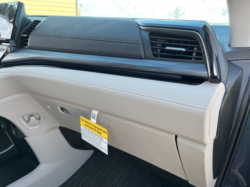 Certified 2026 Honda Odyssey Elite image 32