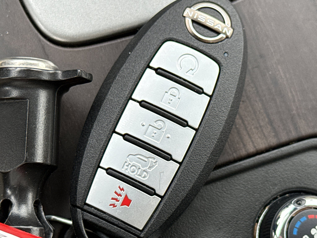 Certified 2024 Nissan Murano Platinum w/ Cargo Package image 36