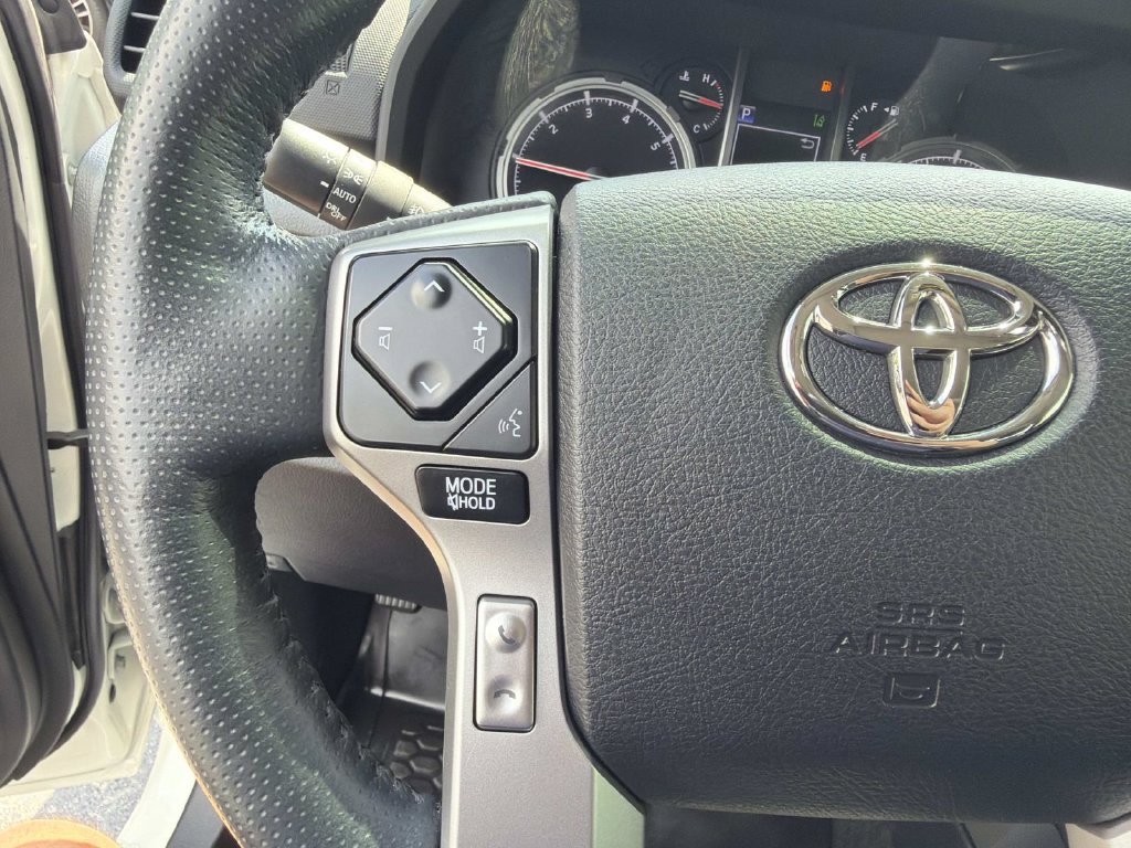 Used 2023 Toyota 4Runner Limited RWD image 23