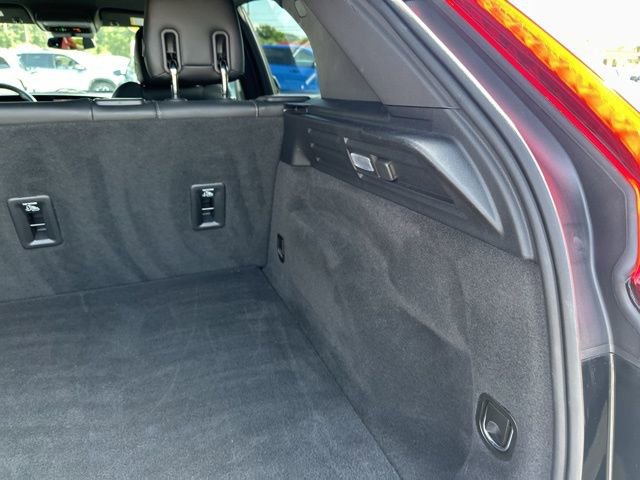 Used 2024 Cadillac XT4 Premium Luxury image 42