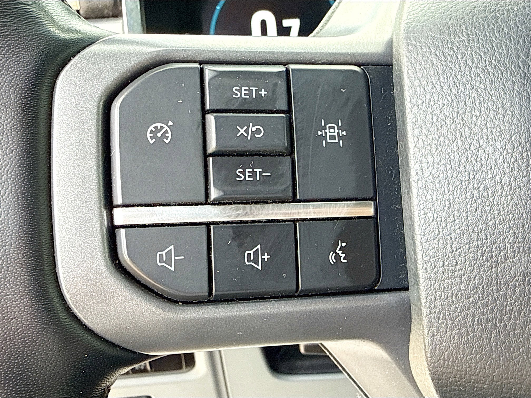 Used 2023 Ford F150 Lariat image 35