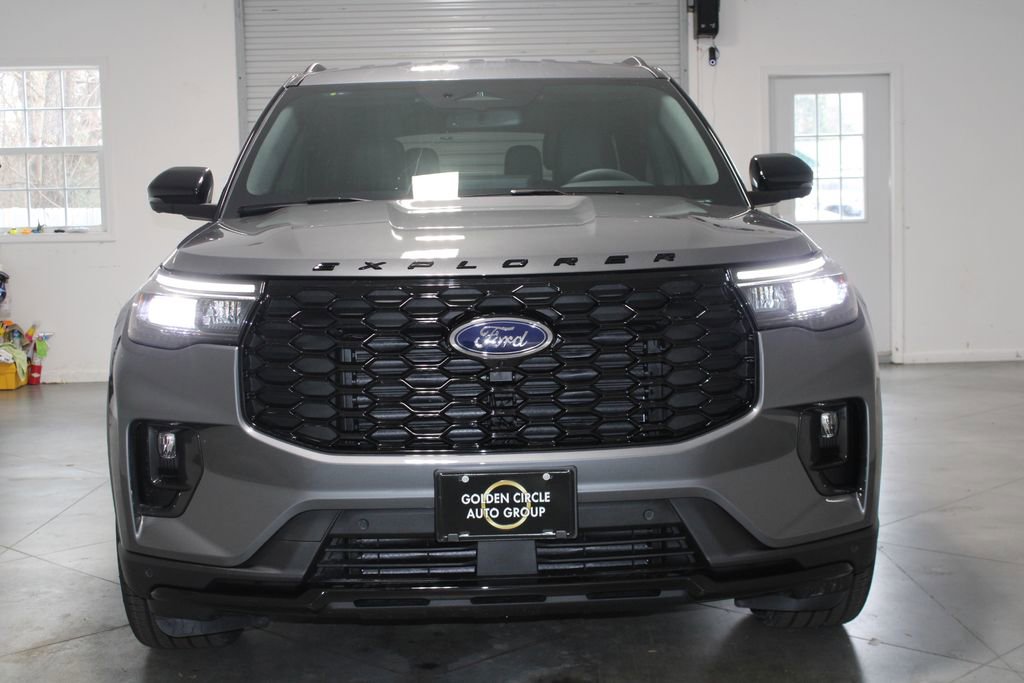 New 2026 Ford Explorer ST-Line w/ ST-Line Street Pack RWD image 55