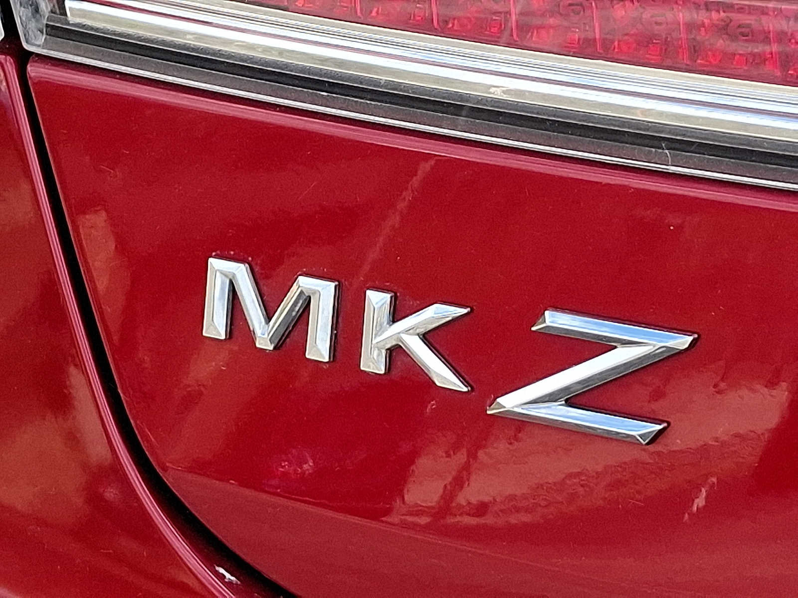 Used 2020 Lincoln MKZ Reserve w/ Elements Package image 30