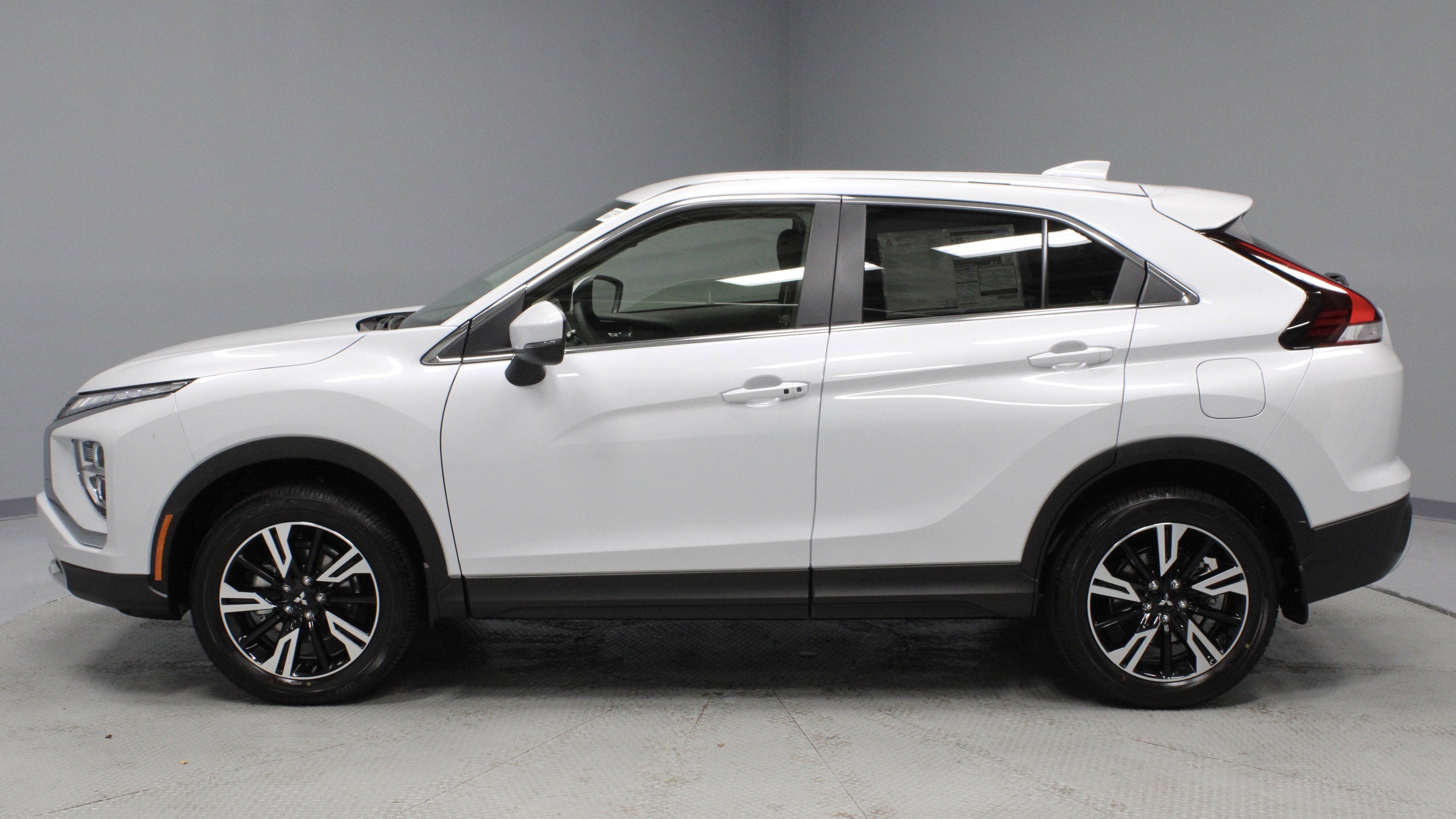 New 2026 Mitsubishi Eclipse Cross SE image 5