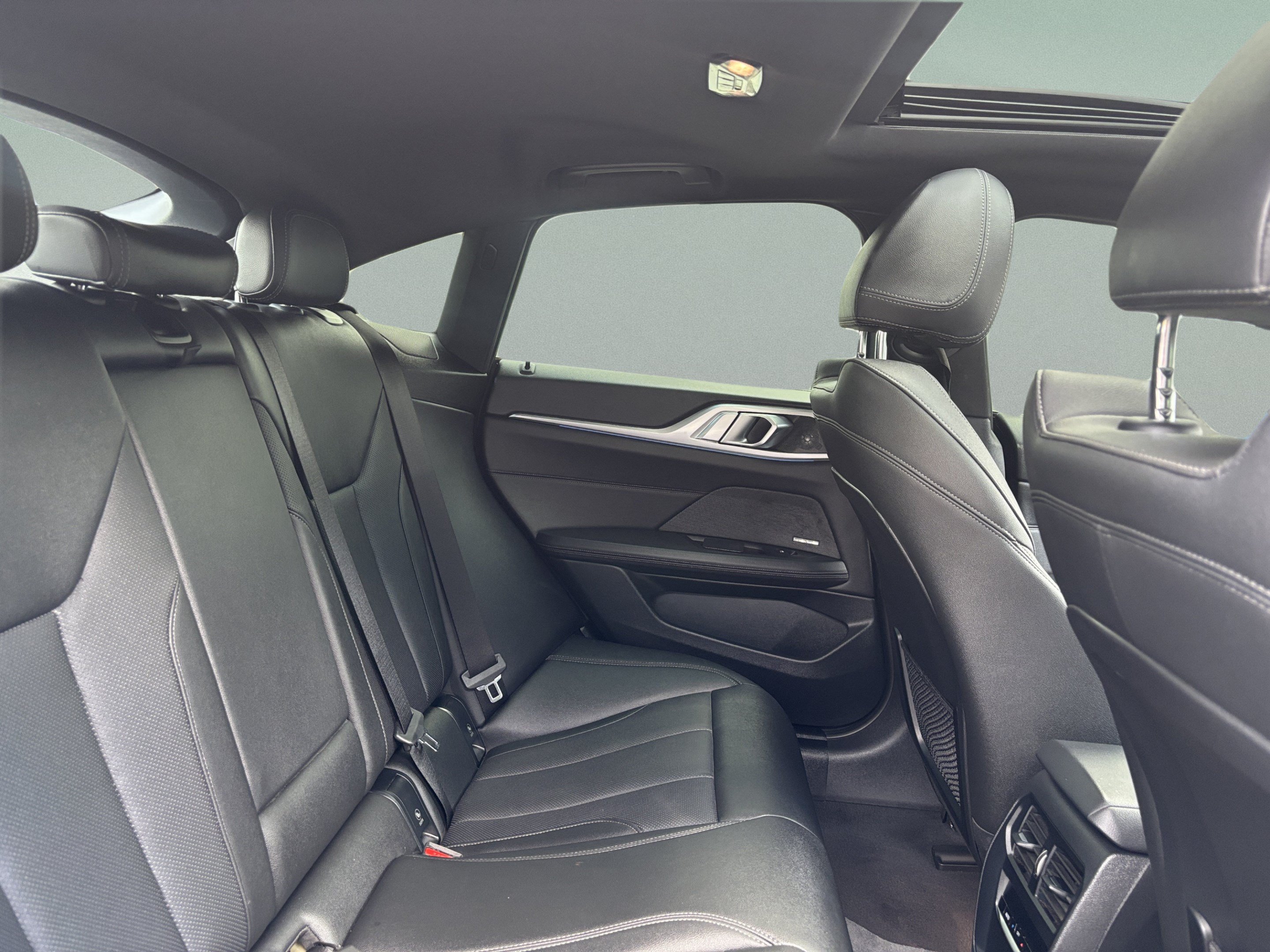 Used 2023 BMW i4 eDrive35 w/ Premium Package RWD image 30