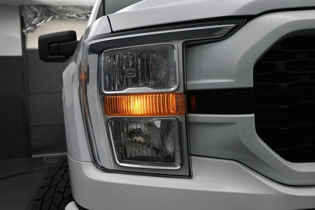 Used 2022 Ford F150 XL w/ STX Appearance Package AWD/4WD image 5