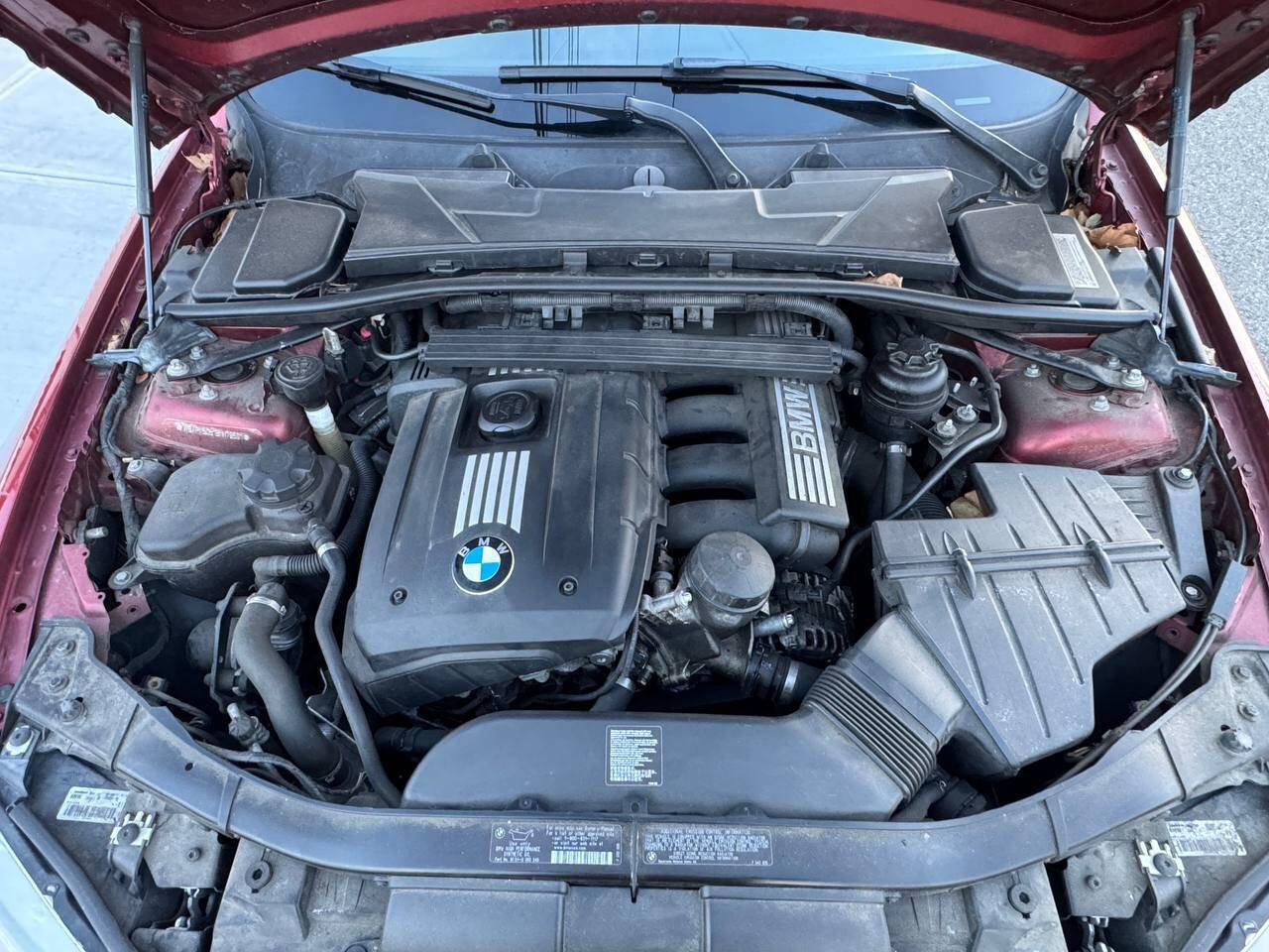 Used 2011 BMW 328i xDrive Sedan image 15