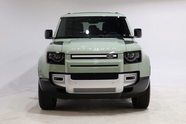 Used 2023 Land Rover Defender 110 75th Limited Edition AWD/4WD image 2