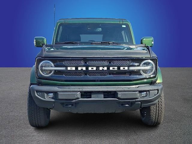 Used 2022 Ford Bronco Outer Banks AWD/4WD image 2