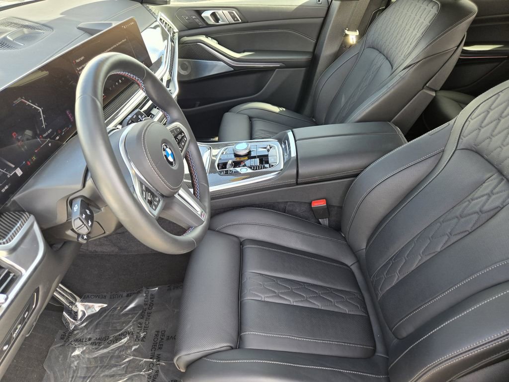 Certified 2026 BMW X7 M60i AWD/4WD image 16