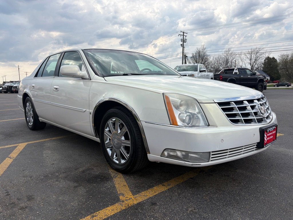 Used 2007 Cadillac DTS Luxury I image 4