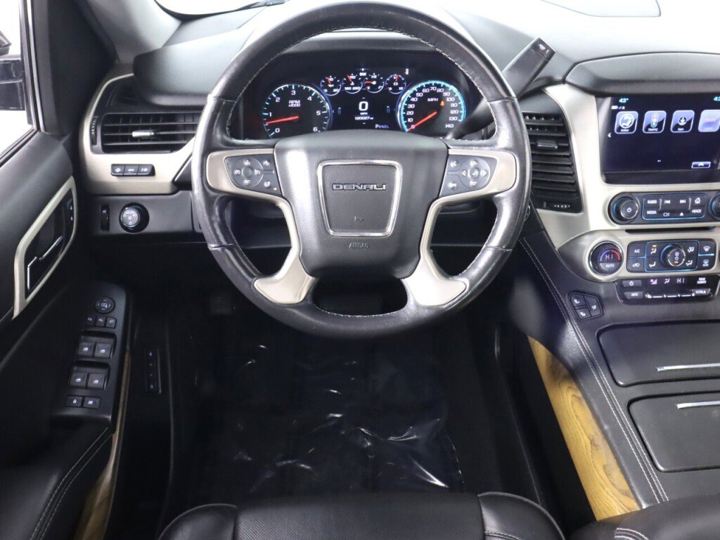 Used 2019 GMC Yukon Denali w/ Denali Ultimate Package image 37