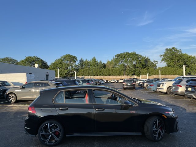 New 2026 Volkswagen GTI SE FWD image 5
