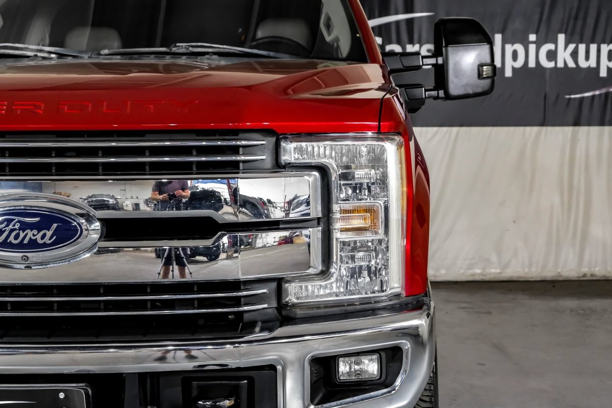 Used 2017 Ford F250 Lariat w/ Lariat Ultimate Package AWD/4WD image 39