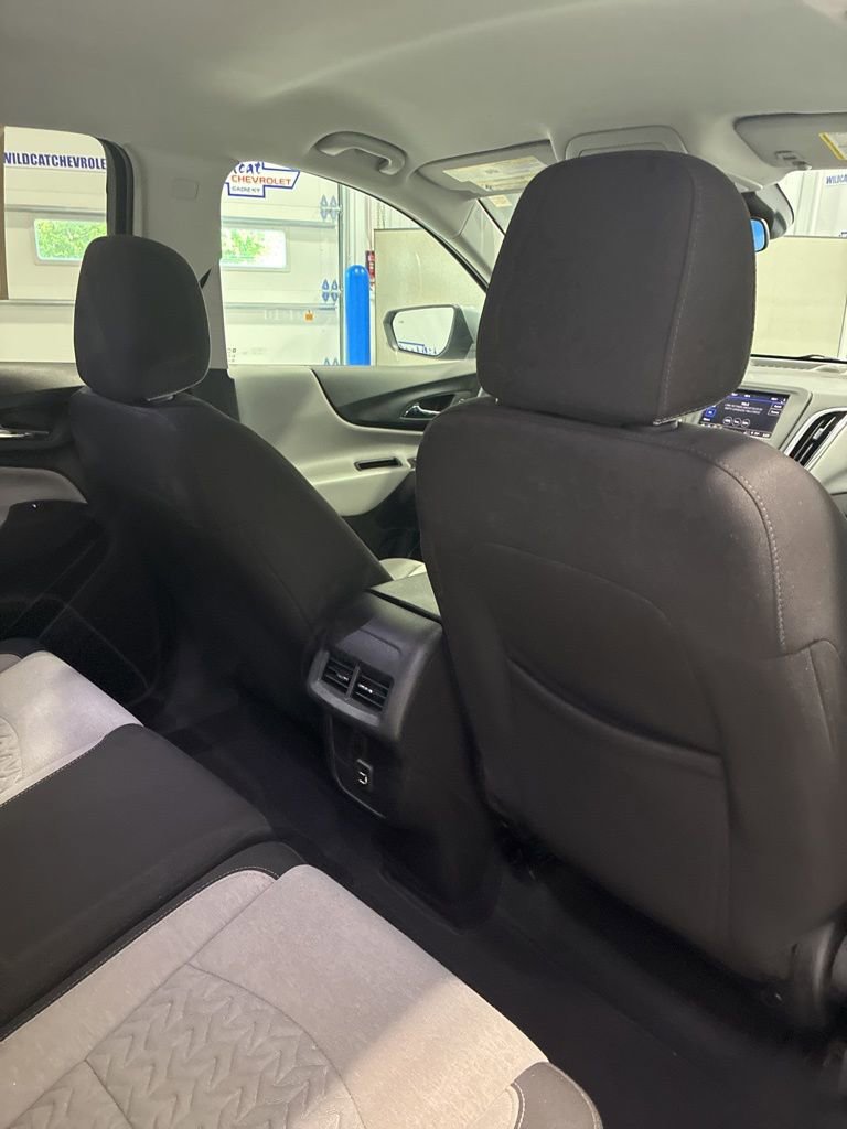 Used 2024 Chevrolet Equinox LT AWD/4WD image 39