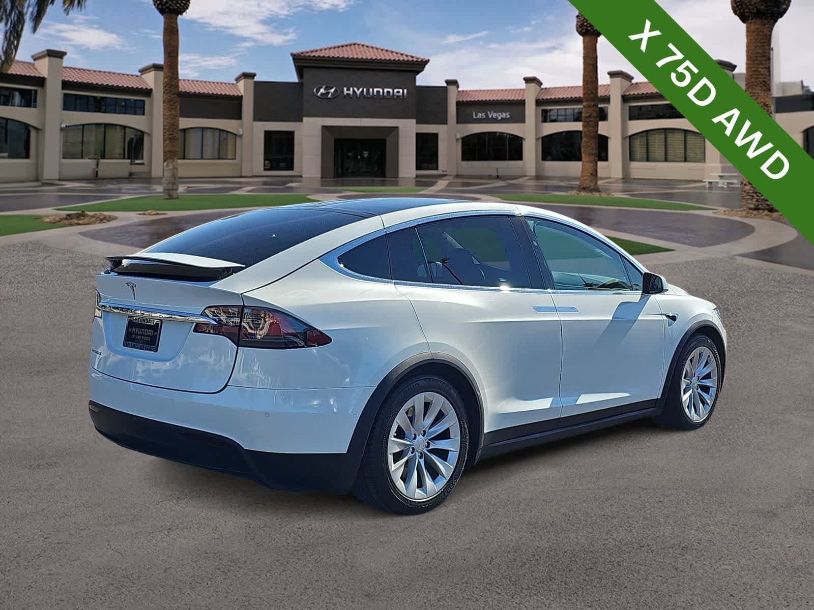 Used 2018 Tesla Model X 75D AWD/4WD image 8