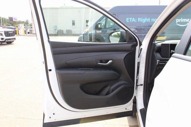 Certified 2026 Hyundai Tucson SE AWD/4WD image 8