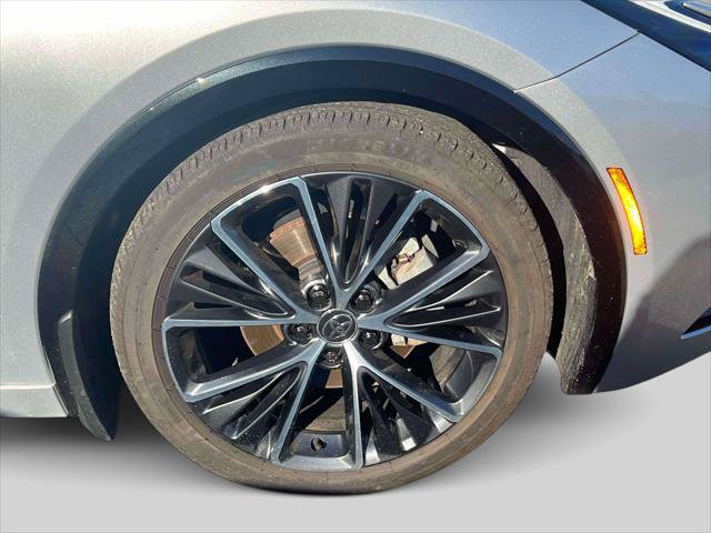 Certified 2024 Toyota Prius XLE AWD/4WD image 12