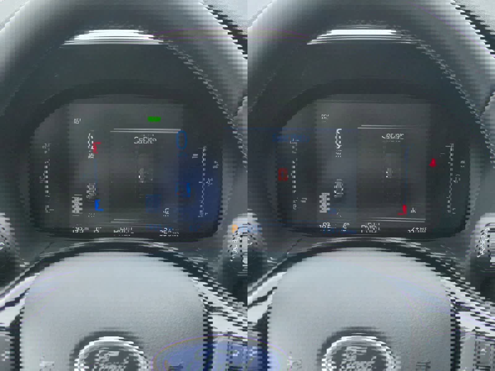 Certified 2025 Ford Escape SE w/ Class II Trailer Tow Package FWD image 33