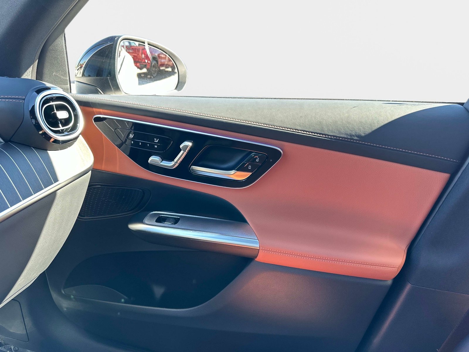 New 2026 Mercedes-Benz GLC 43 AMG AMG  43 4MATIC SUV image 24