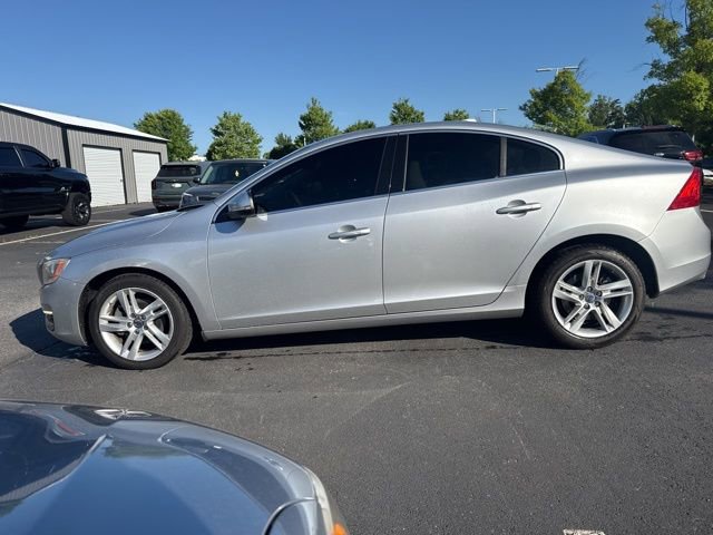Used 2015 Volvo S60 T5 Premier image 2