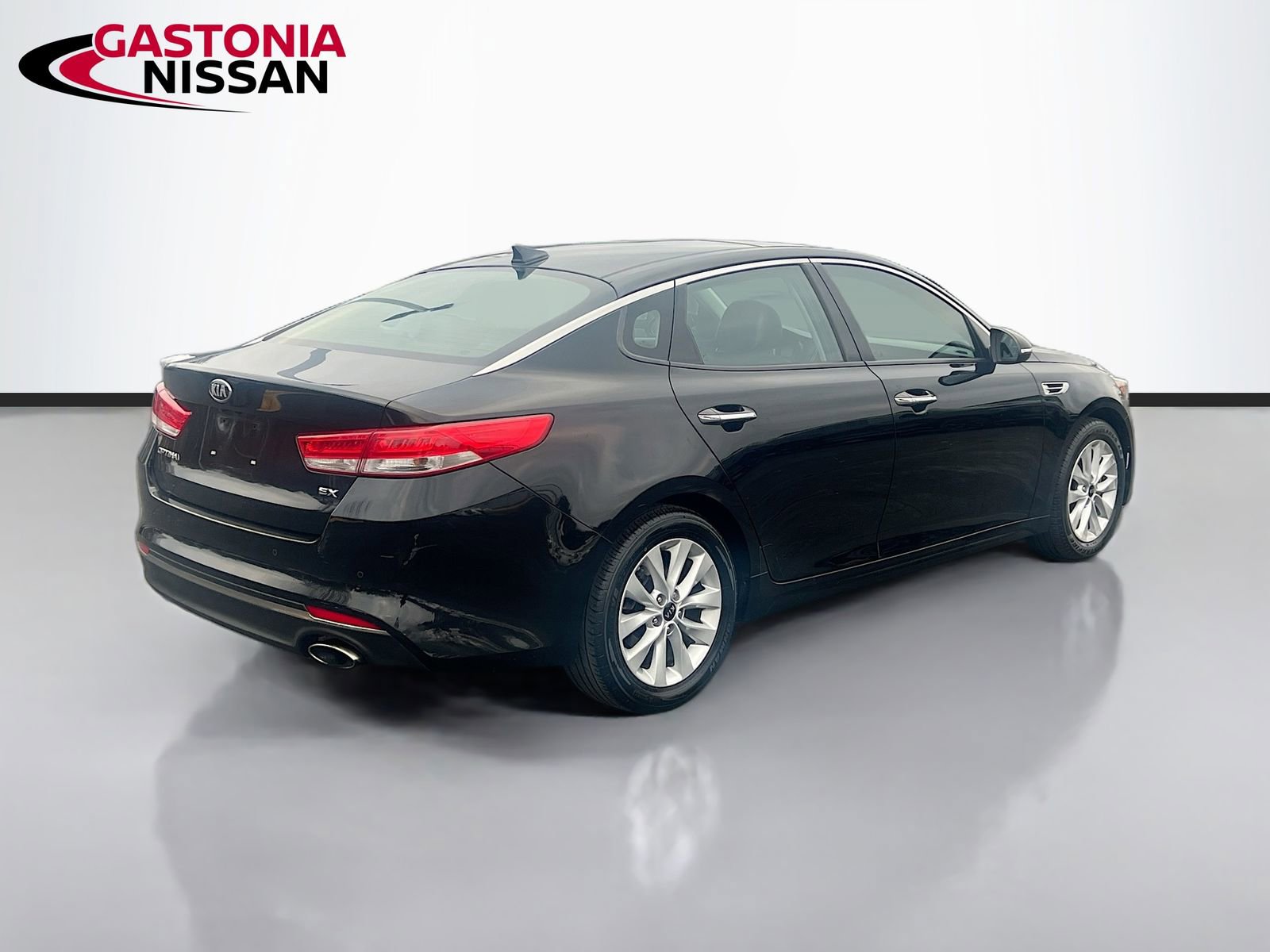 Used 2016 Kia Optima EX w/ Premium Package image 9