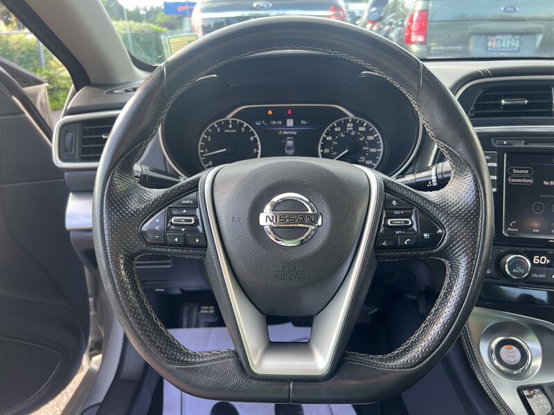 Used 2020 Nissan Maxima 3.5 SV w/ Floor Mat Group FWD image 20