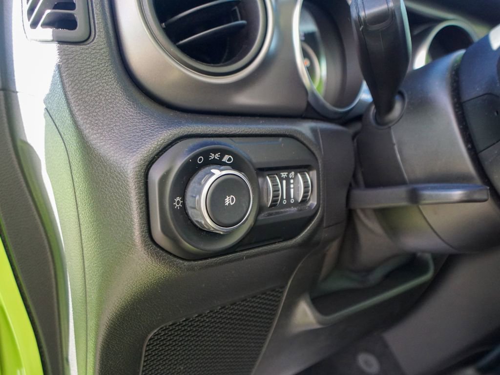 Used 2021 Jeep Wrangler Unlimited Sport image 16