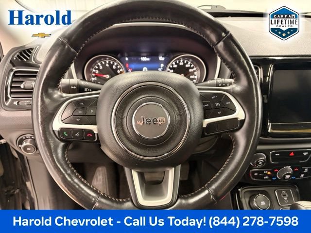 Used 2018 Jeep Compass Limited AWD/4WD image 16
