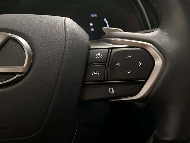 Used 2024 Lexus RX 350h AWD/4WD image 35