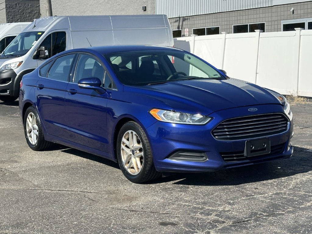 Used 2016 Ford Fusion SE