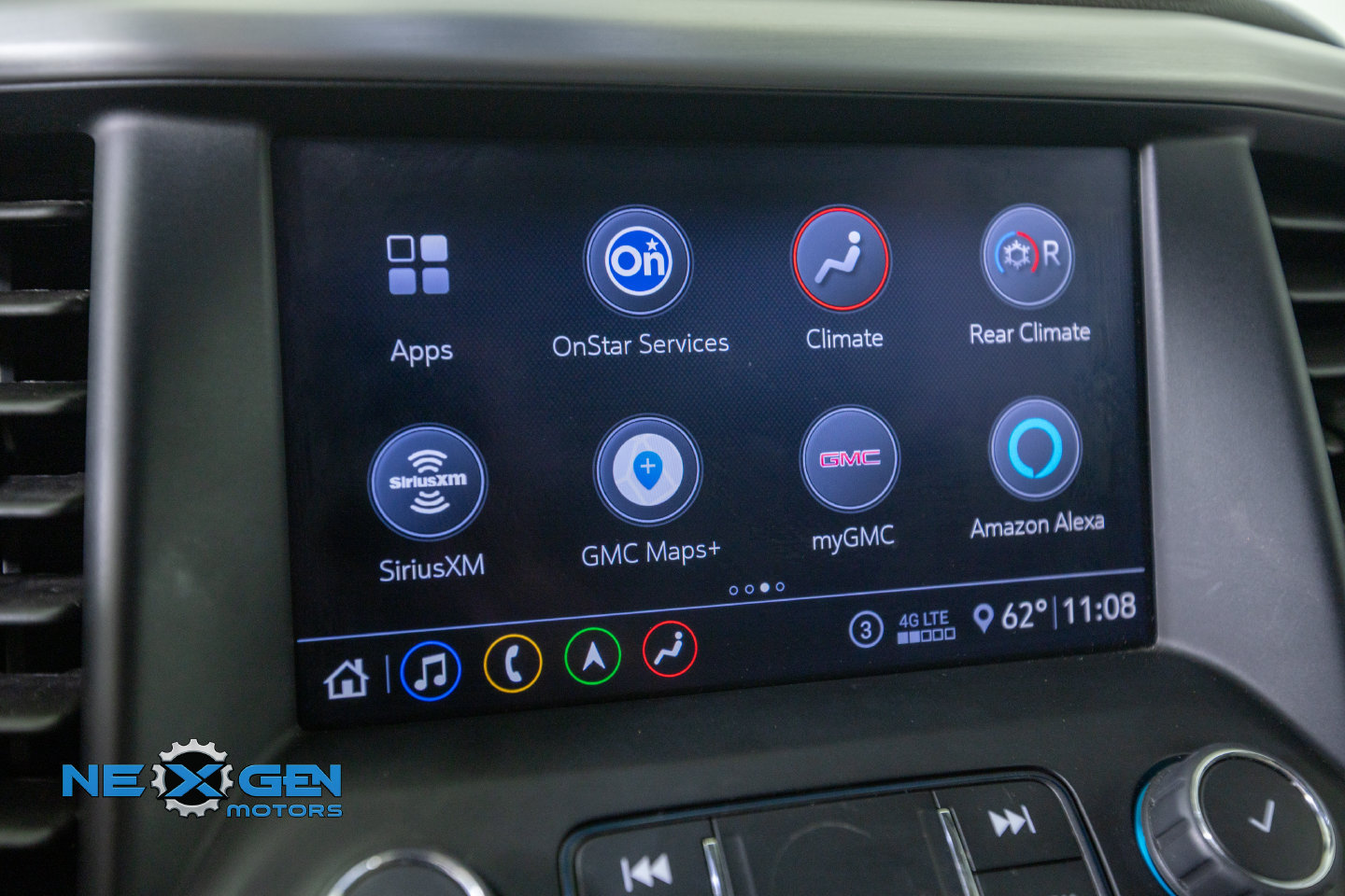 Used 2020 GMC Acadia SLT w/ LPO, Cargo Package AWD/4WD image 21