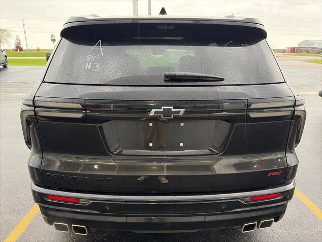 Used 2025 Chevrolet Traverse RS w/ LPO, Floor Liner Package image 5