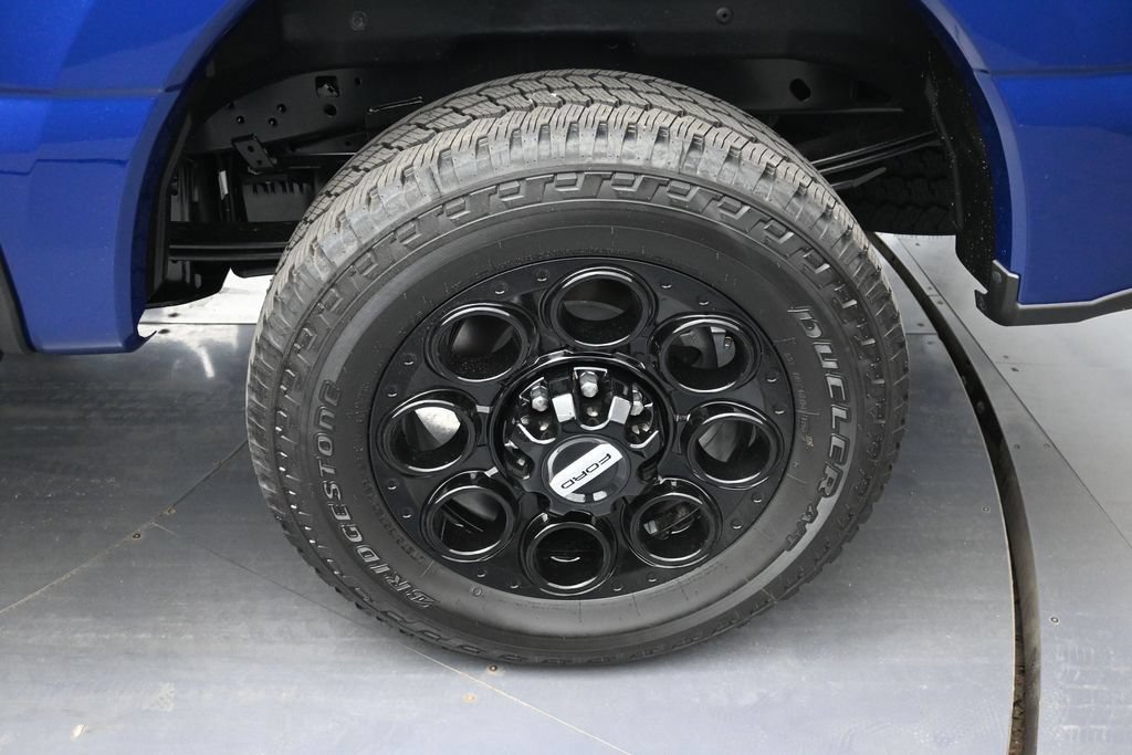 New 2026 Ford F250 Lariat w/ Black Appearance Package AWD/4WD image 14