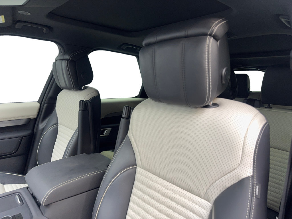 Used 2023 Land Rover Discovery S R-Dynamic AWD/4WD image 29