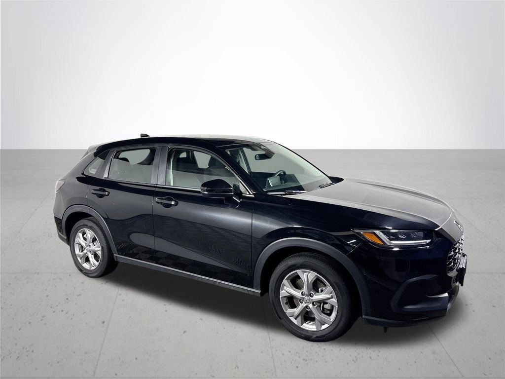 Certified 2025 Honda HR-V LX image 4