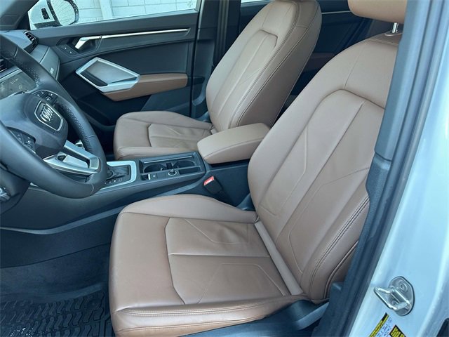 Certified 2025 Audi Q3 2.0T Premium w/ Convenience Package image 22