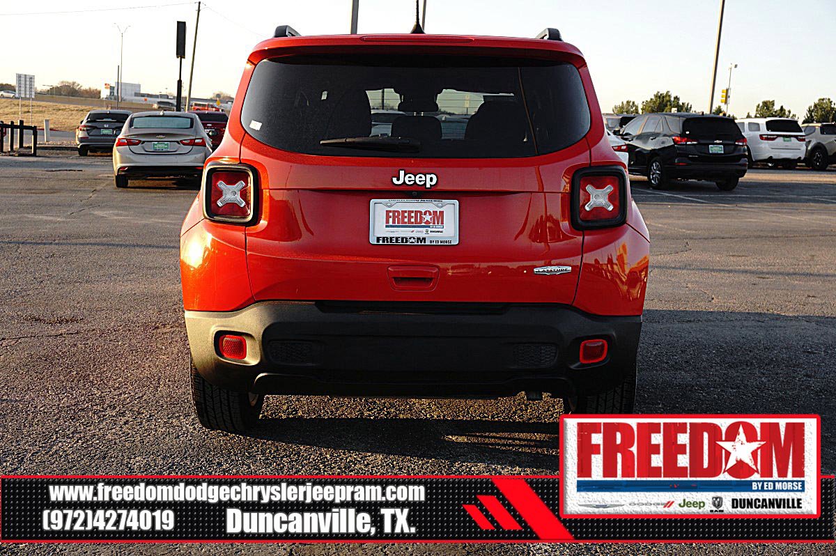 Used 2020 Jeep Renegade Latitude image 4