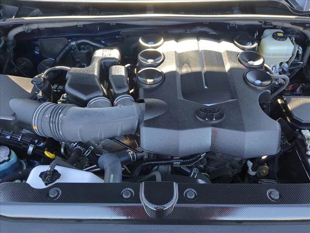 Used 2018 Toyota 4Runner SR5 Premium image 23