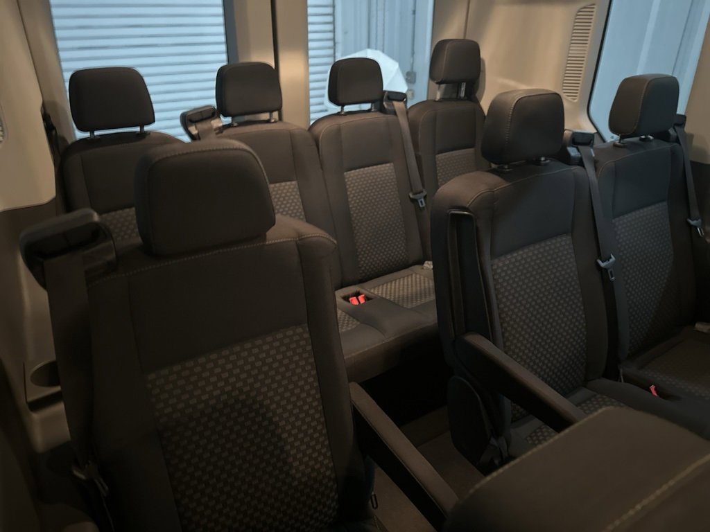 Used 2020 Ford Transit 350 XLT image 24