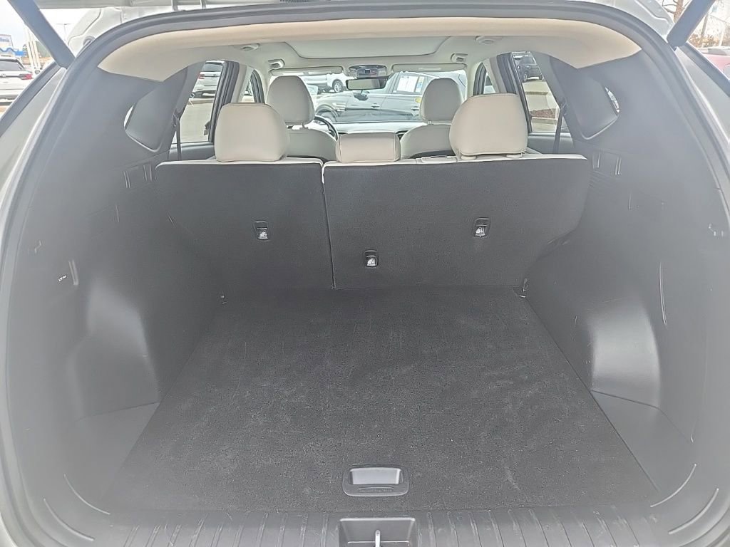 Used 2024 Hyundai Tucson Limited image 32