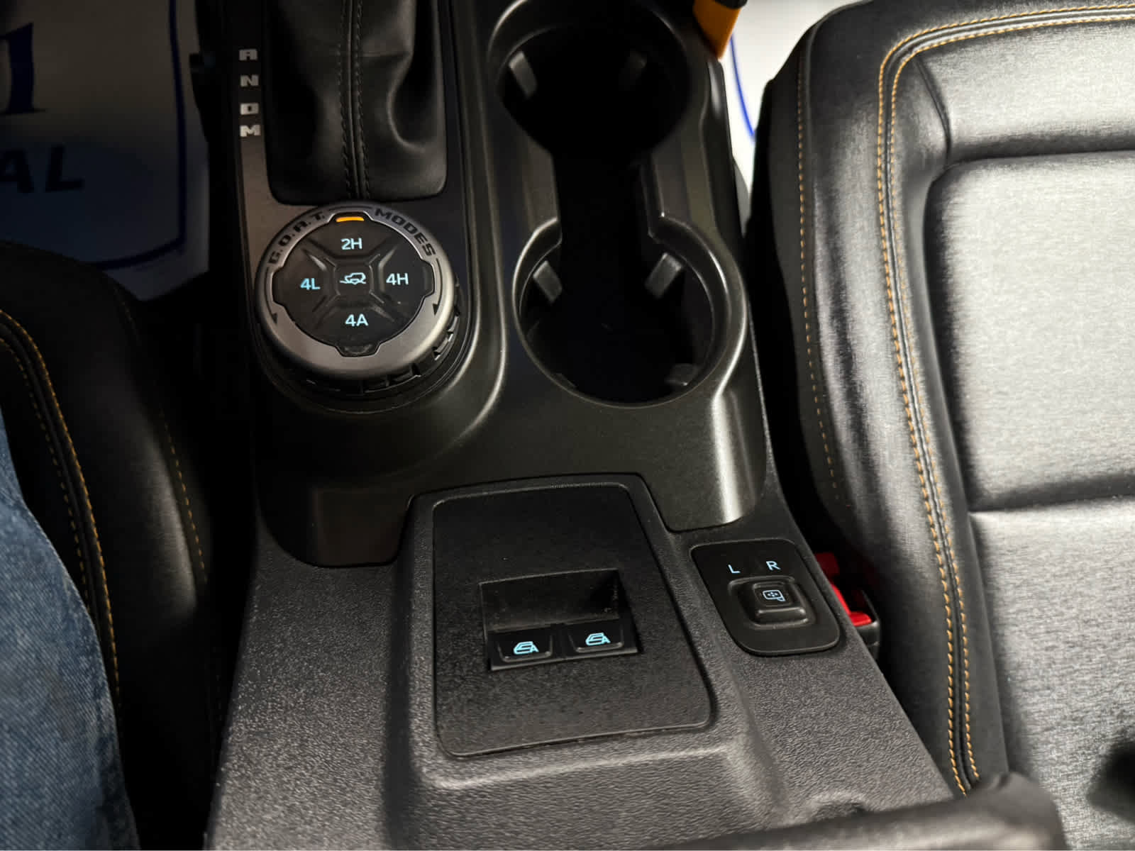 Used 2023 Ford Bronco Badlands AWD/4WD image 29
