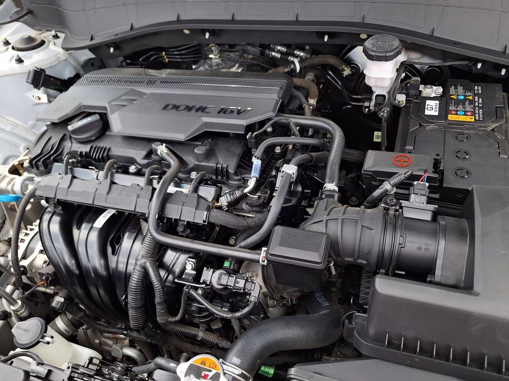 Certified 2025 Hyundai Kona SEL AWD/4WD image 27
