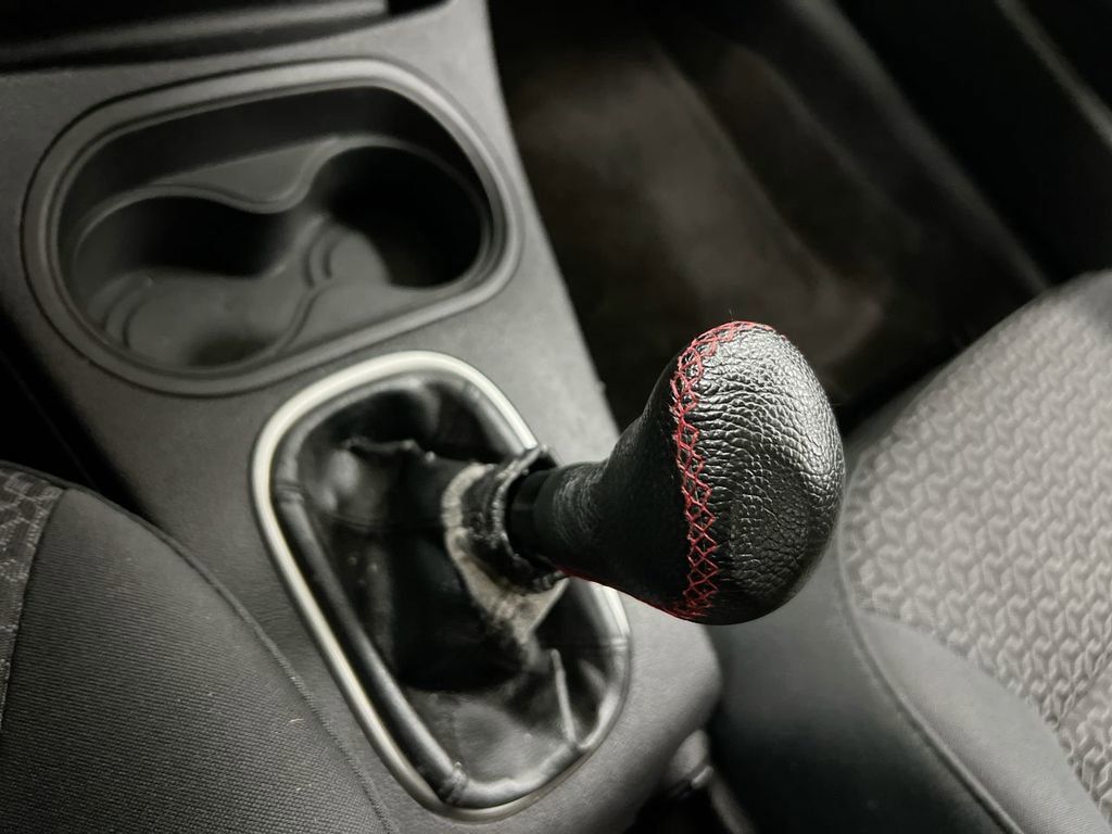 Used 2007 Pontiac G5 w/ Preferred Package image 10