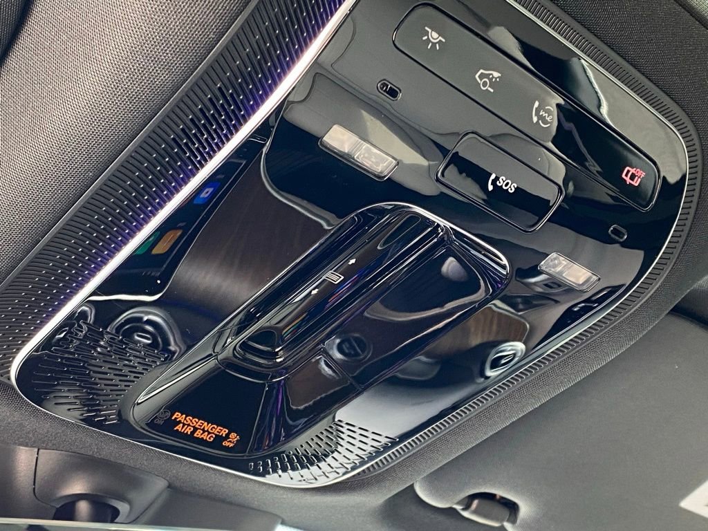 Used 2025 Mercedes-Benz GLC 350e GLC 350e image 21