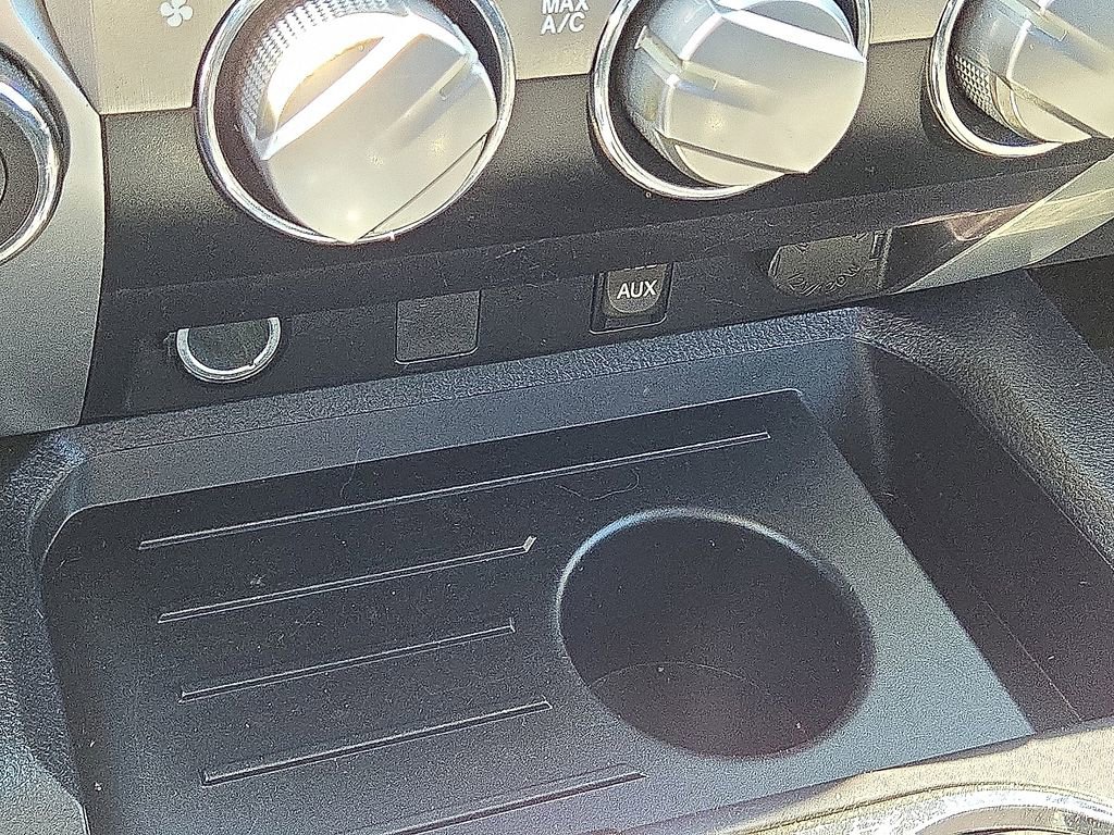 Used 2014 Toyota Tundra SR5 image 27