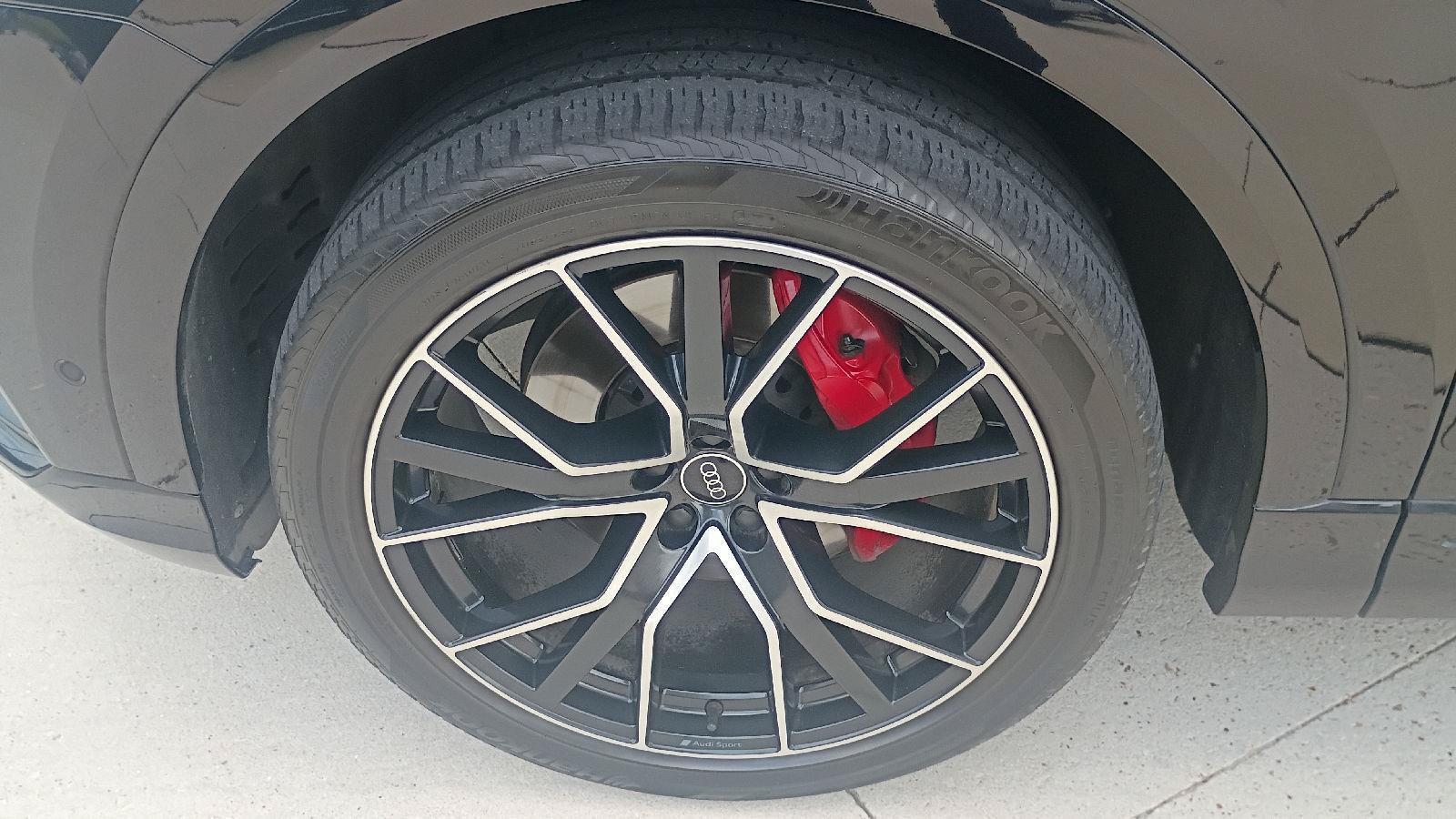 Used 2021 Audi Q8 Prestige AWD/4WD image 25