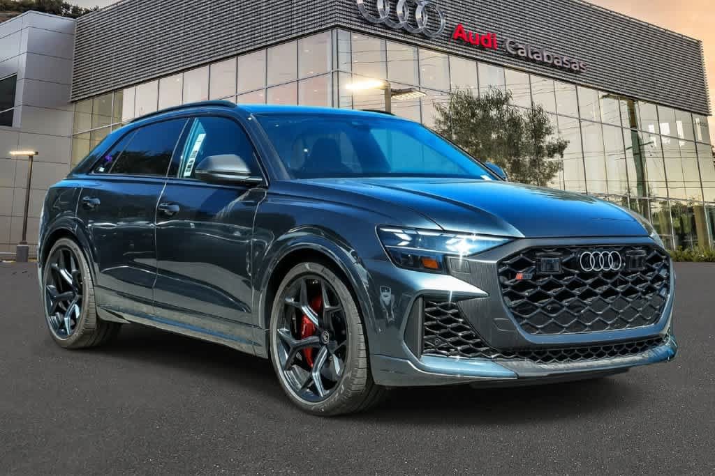 New 2026 Audi RS Q8 performance AWD/4WD image 3